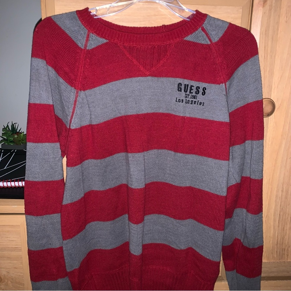 VINTAGE Y2K Guess Sweater